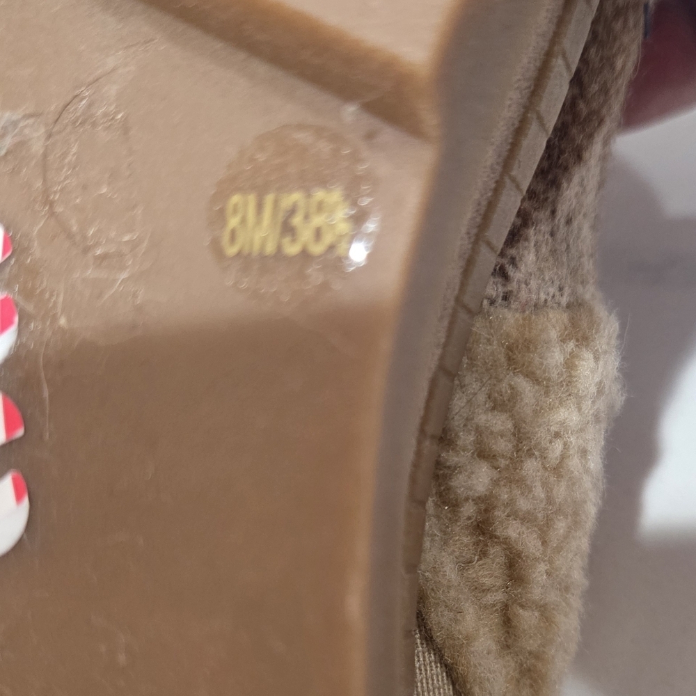 Jessica Simpson Slip On Fur Lined Clogs, 8 NWOT. - Picture 7 of 11